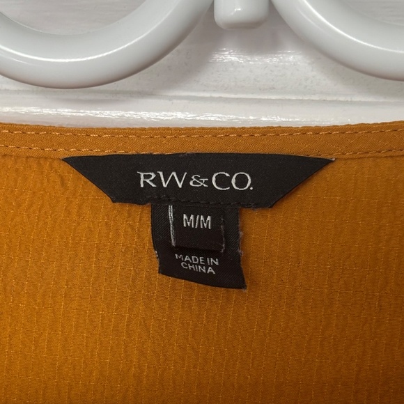 Long Sleeve Popover with Lace Tape Inserts - Picture 5 of 6